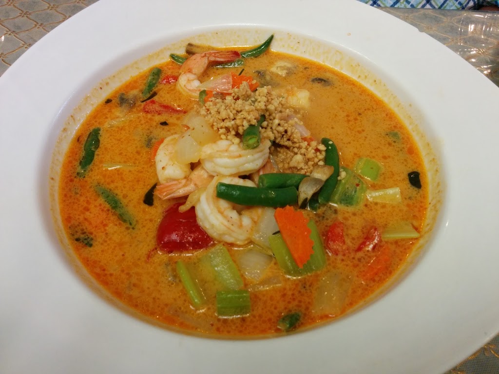 Thai Villa Cuisine | 666 Woolwich St, Guelph, ON N1H 7G5, Canada | Phone: (519) 822-5346