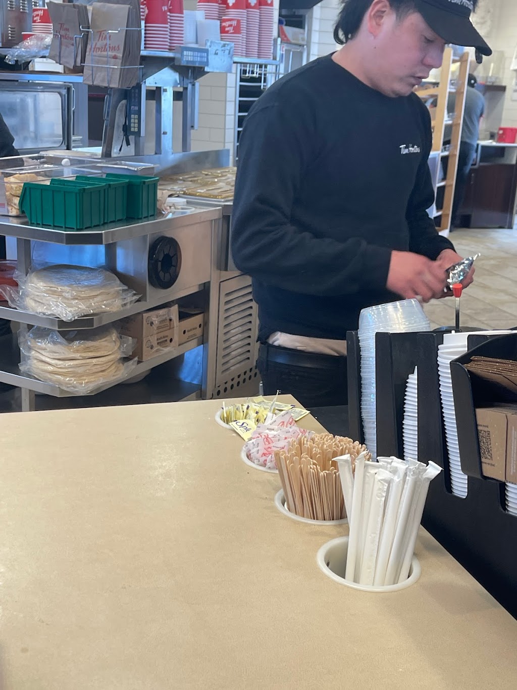 Tim Hortons | 606 W Industrial Rd, Hanna, AB T0J 1P0, Canada | Phone: (403) 854-2948