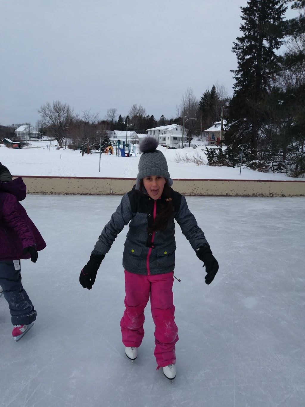 Parc de la Gare | Saint-Faustin-Lac-Carré, QC J0T 2G0, Canada | Phone: (819) 688-2161