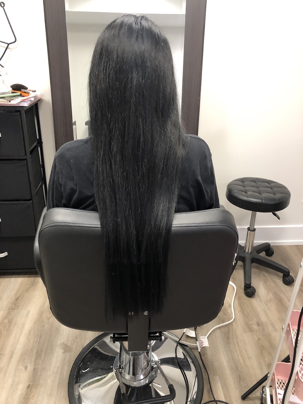 Milamac Hair Extensions and Lashes | 76 Roy Dr, Mississauga, ON L5M 1A7, Canada | Phone: (647) 643-4825