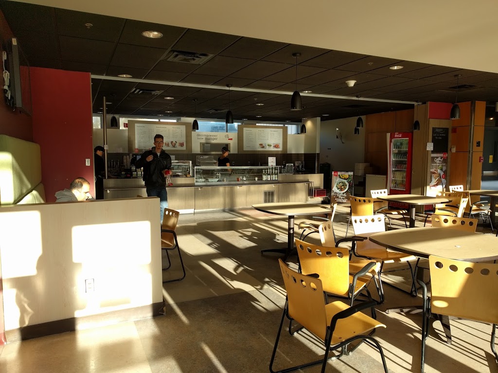 Presse Café | 1500 Rue des Vétérinaires, Saint-Hyacinthe, QC J2S 7C6, Canada | Phone: (450) 773-8521