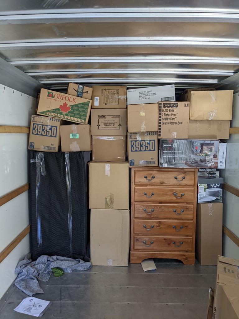 Ez Moving Solutions | 4869 Bank St, Gloucester, ON K1X 1G6, Canada | Phone: (613) 981-2210