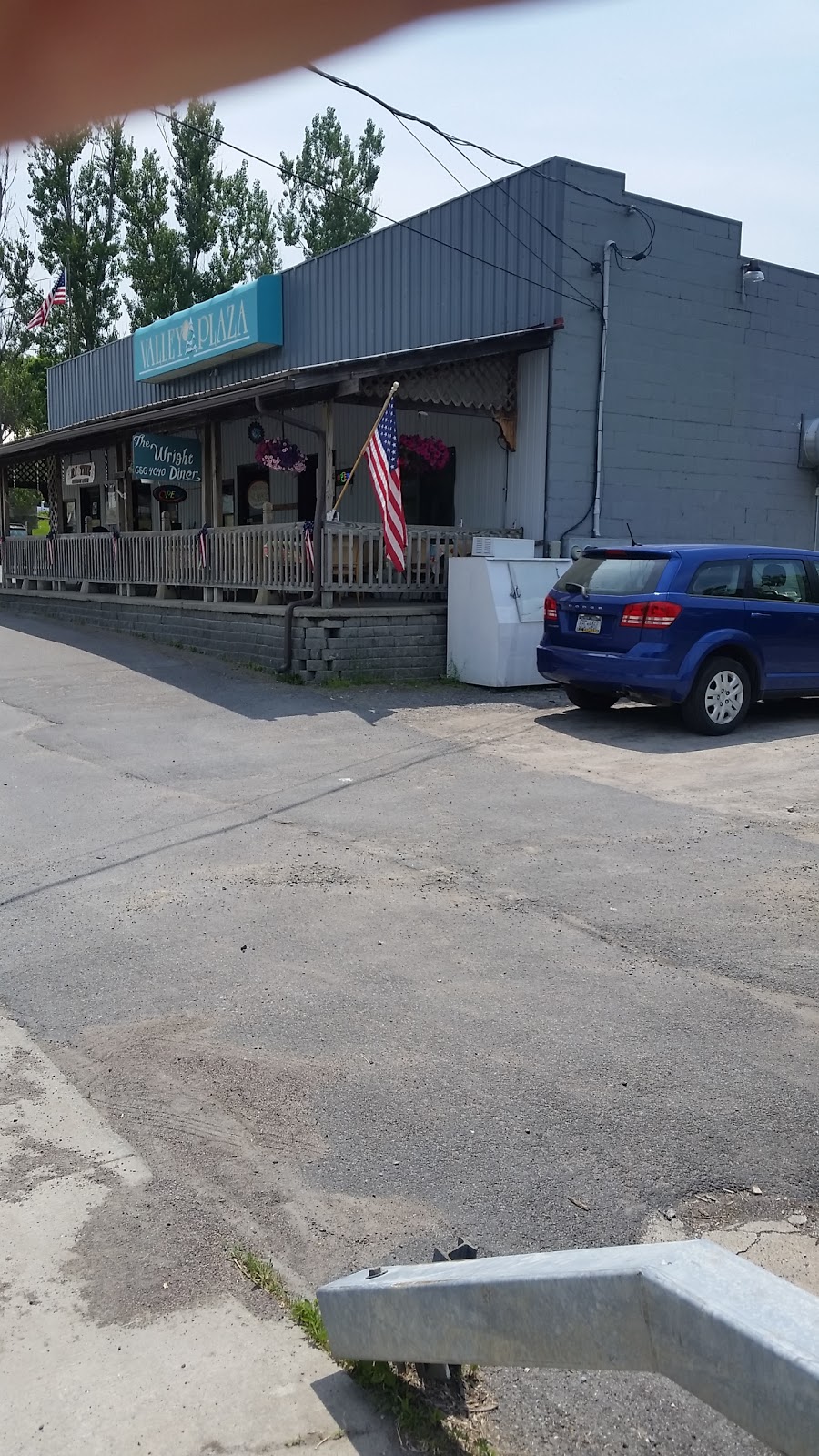 The Wright Diner | 32523 NY-12, Depauville, NY 13632, USA | Phone: (315) 686-4640