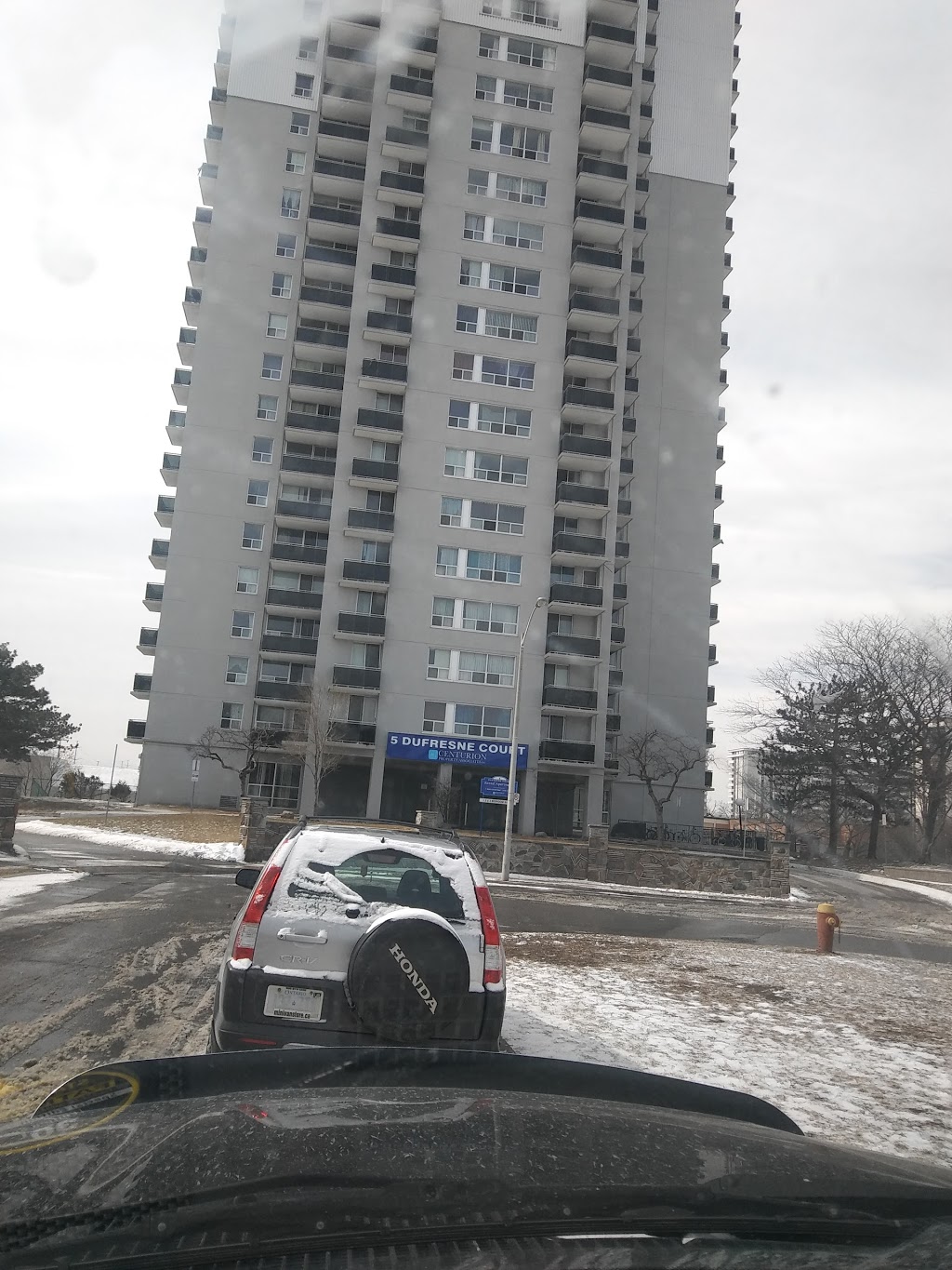 5 Dufresne Court Apartments | 5 Dufresne Ct, North York, ON M3C 1B7, Canada | Phone: (888) 236-7767
