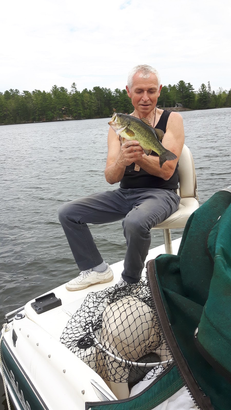 Head Lake Trailer Park | 2412 Monck Rd, Kirkfield, ON K0M 2B0, Canada | Phone: (416) 315-9432