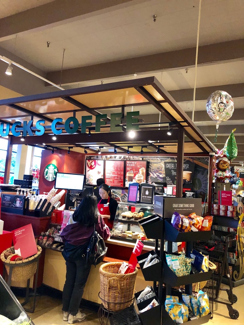 Starbucks | 990 West 25 Avenue Safeway Grocery Store, Vancouver, BC V5Z 2E2, Canada | Phone: (604) 733-0073