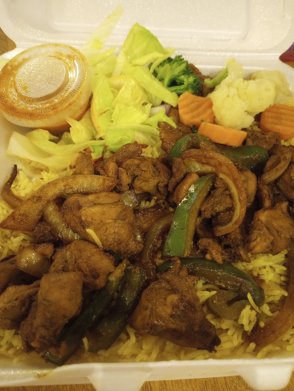 Asal Restaurant | 113 Mann Ave, Ottawa, ON K1N 5A4, Canada | Phone: (613) 220-3343