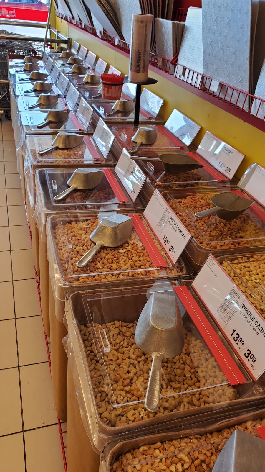 Bulk Barn | 408 St Clair St, Chatham, ON N7L 3K5, Canada | Phone: (519) 351-8737