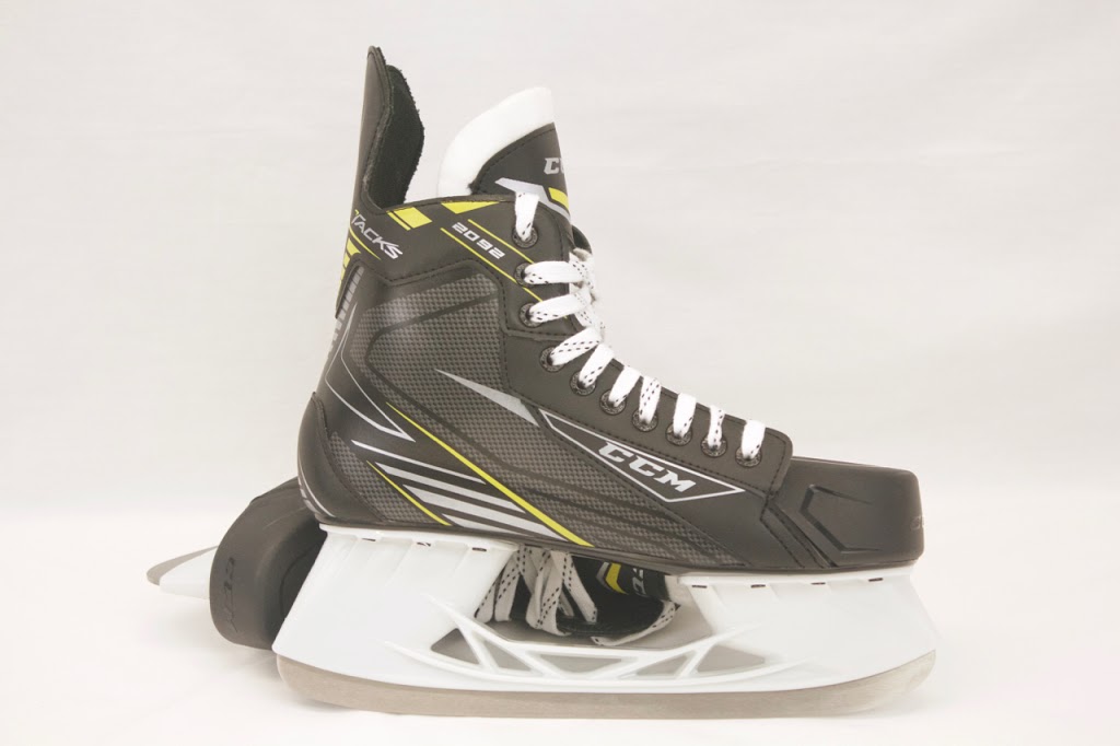 Crossfield Corner Sports | 901 Mountain Ave, Crossfield, AB T0M 0S0, Canada | Phone: (403) 946-0011