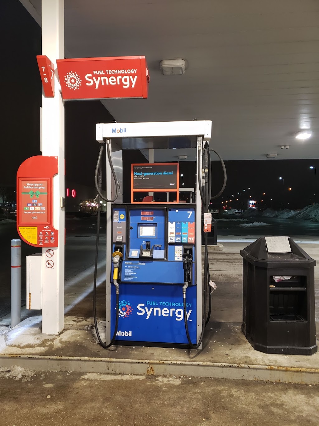 MOBIL@ - 4211 | 330 Queens Plate Dr, Etobicoke, ON M9W 7J7, Canada | Phone: (416) 741-0503