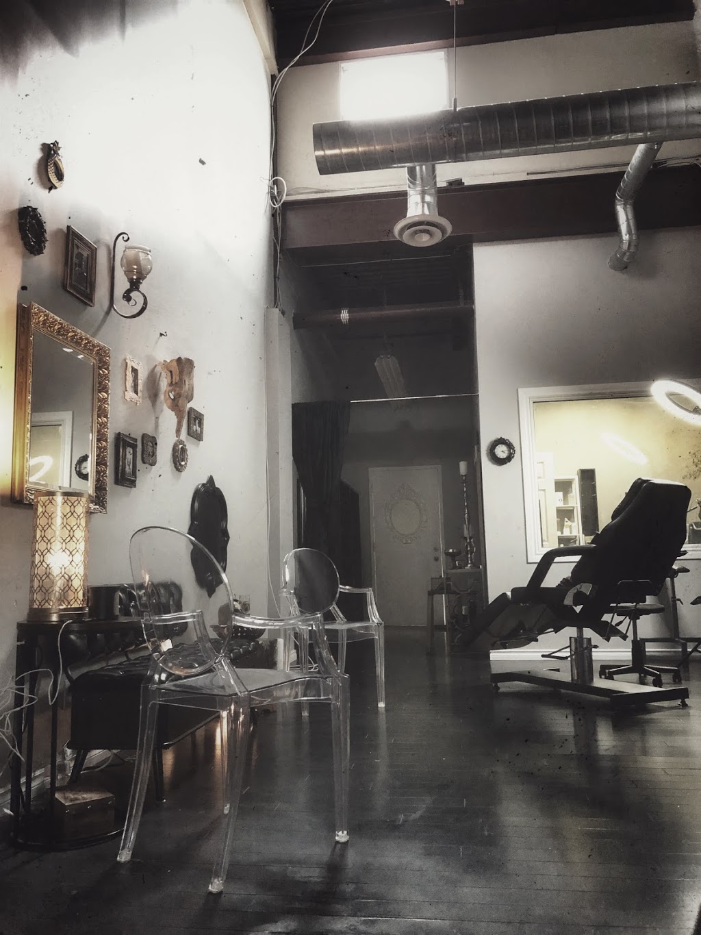 Odalisque Studios | 146 Thirtieth St, Etobicoke, ON M8W 1S9, Canada | Phone: (647) 952-8092