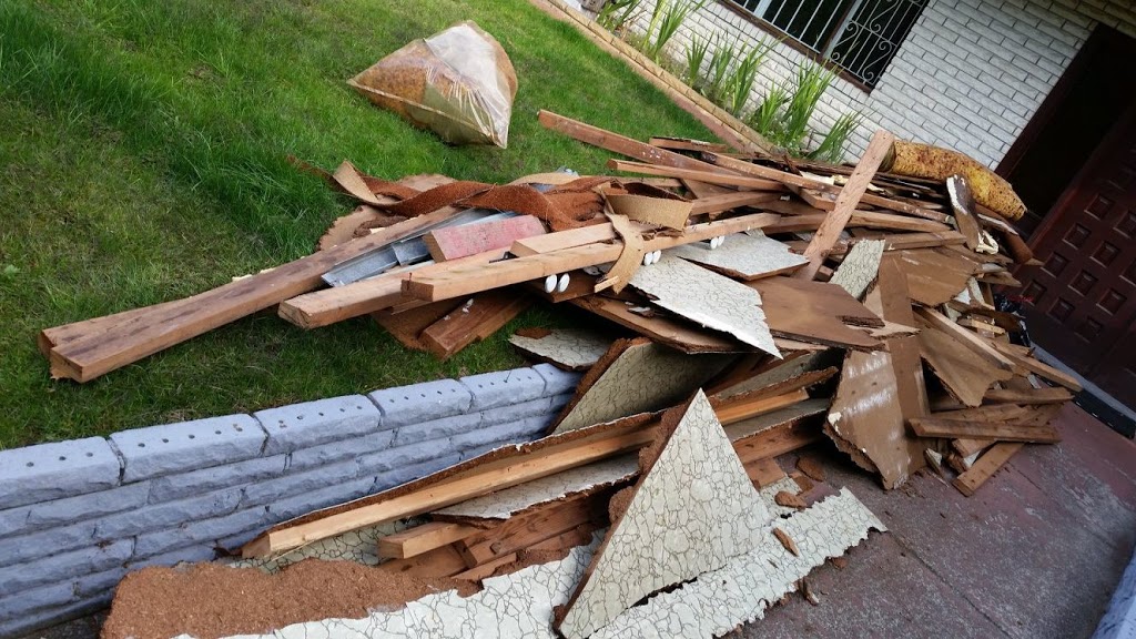 Surrey Junk Removal Guy | 17148 104 Ave, Surrey, BC V4N 4R6, Canada | Phone: (604) 900-3672