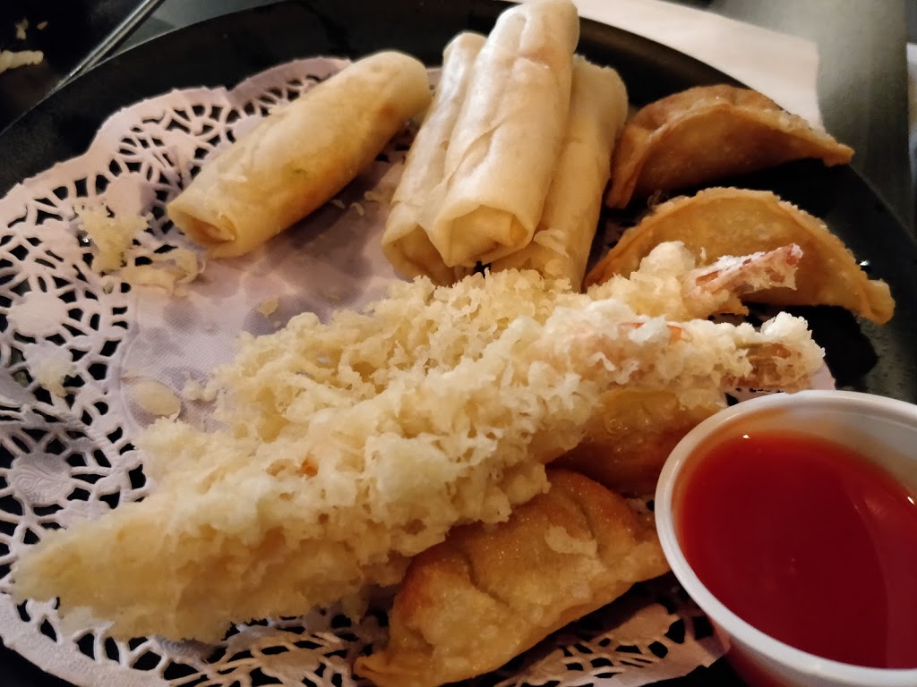 Sushi Itto Japanese Restaurant | 16775 Yonge St Unit 13, Newmarket, ON L3Y 8J4, Canada | Phone: (905) 954-1668