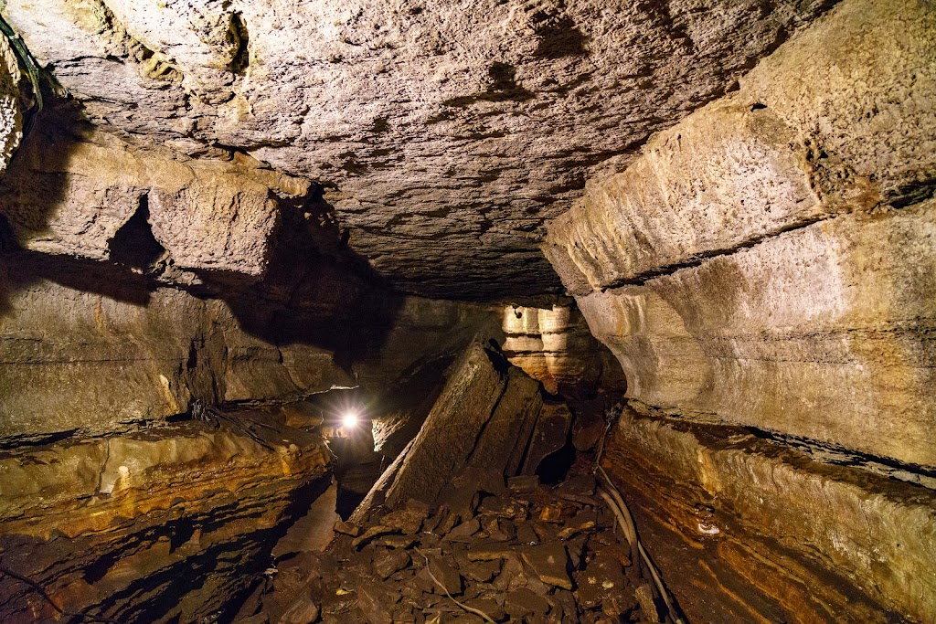 Bonnechere Caves | 1247 Fourth Chute Rd, Eganville, ON K0J 1T0, Canada | Phone: (613) 628-2283