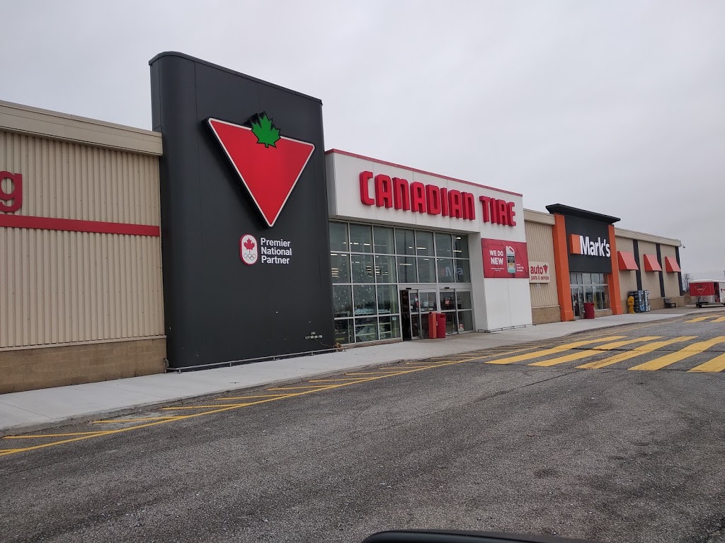 Canadian Tire | 300 Maidstone Ave W, Essex, ON N8M 2X6, Canada | Phone: (519) 776-5224