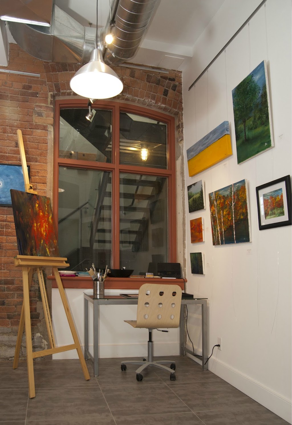 Morrow Gallery | 83 Little Bridge St #110, Almonte, ON K0A 1A0, Canada | Phone: (613) 562-9167
