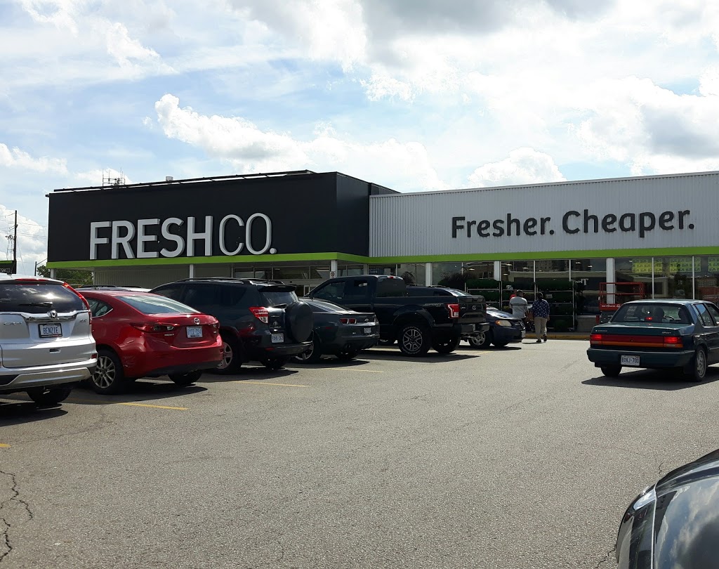 FreshCo | 50 Market St S, Brantford, ON N3S 2E3, Canada | Phone: (519) 759-7952