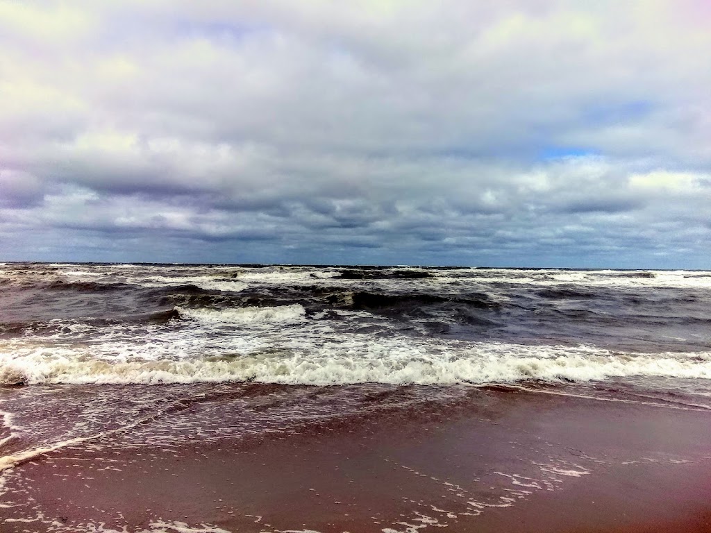 Beach House at Cousin’s Shore | 69 Lighthouse Rd, Kensington, PE C0B 1M0, Canada | Phone: (902) 886-2071