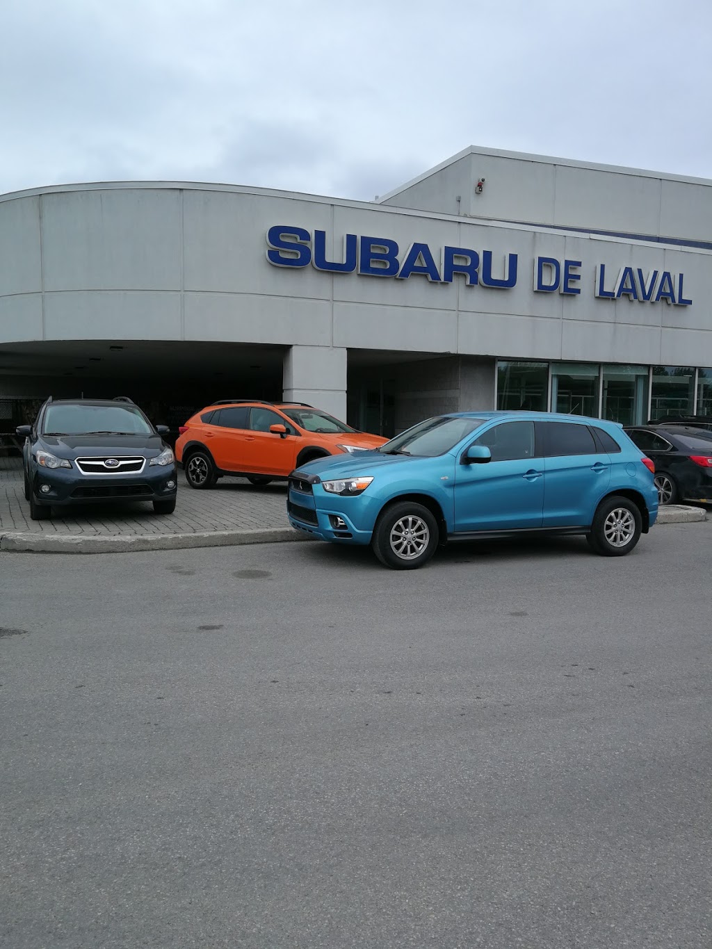 Subaru de Laval 1640 Autoroute Laval Est, Laval, QC H7M 5E5, Canada