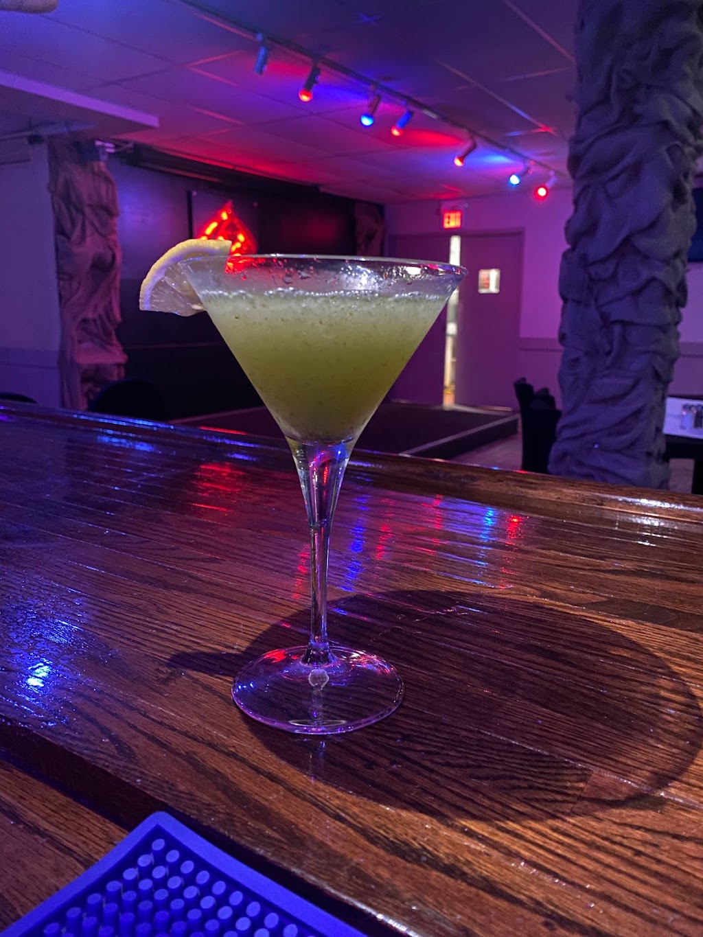 ASHBILIA LOUNGE , BAR & SHISHA | 530 Clarke Rd, London, ON N5V 2C7, Canada | Phone: (226) 577-1717
