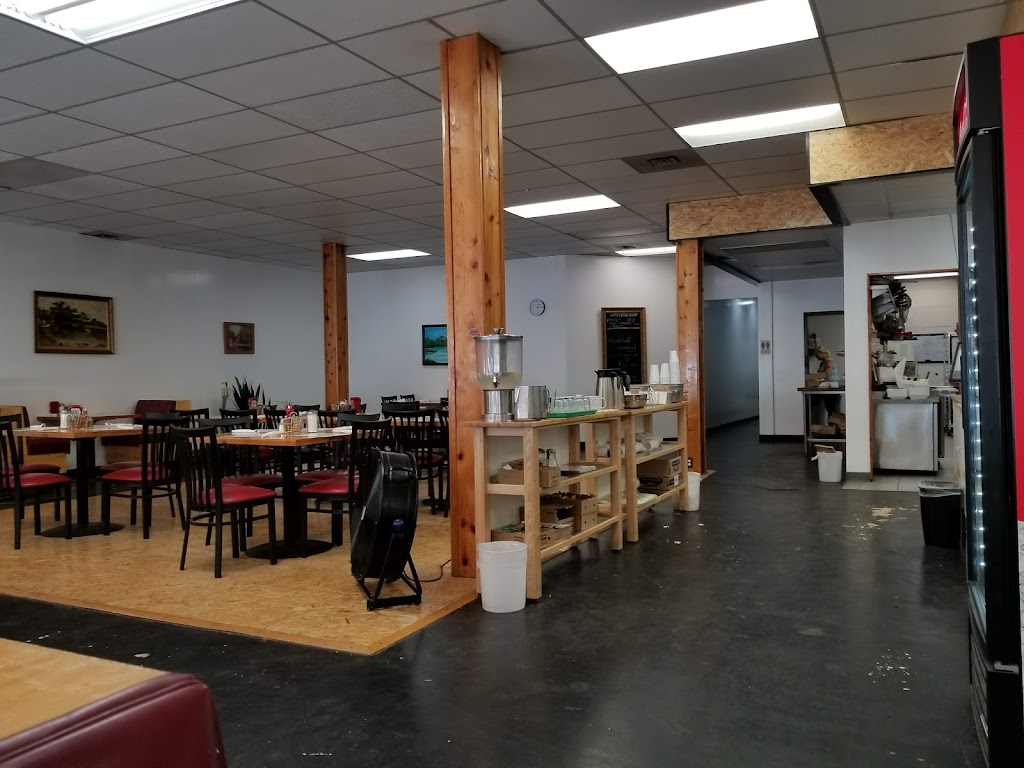 Fat Jacks Diner & Pub | 50865 Trans-Canada Hwy, Boston Bar, BC V0K 1C0, Canada | Phone: (604) 867-9296