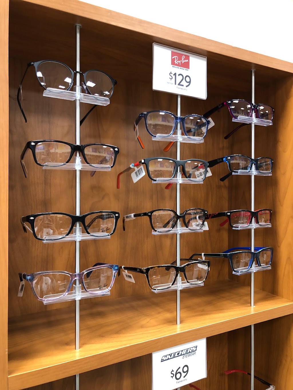 Vision Center At Walmart | 1130 Midland Ave, Kingston, ON K7P 2X9, Canada | Phone: (613) 634-2285