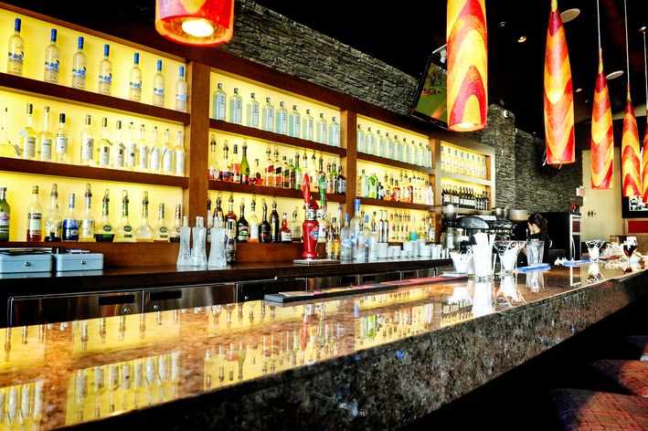 Enoteca Monza Pizzeria Moderna (Laval) | 505 Promenade Du Centropolis, Laval, QC H7T 0B3, Canada | Phone: (450) 973-3400
