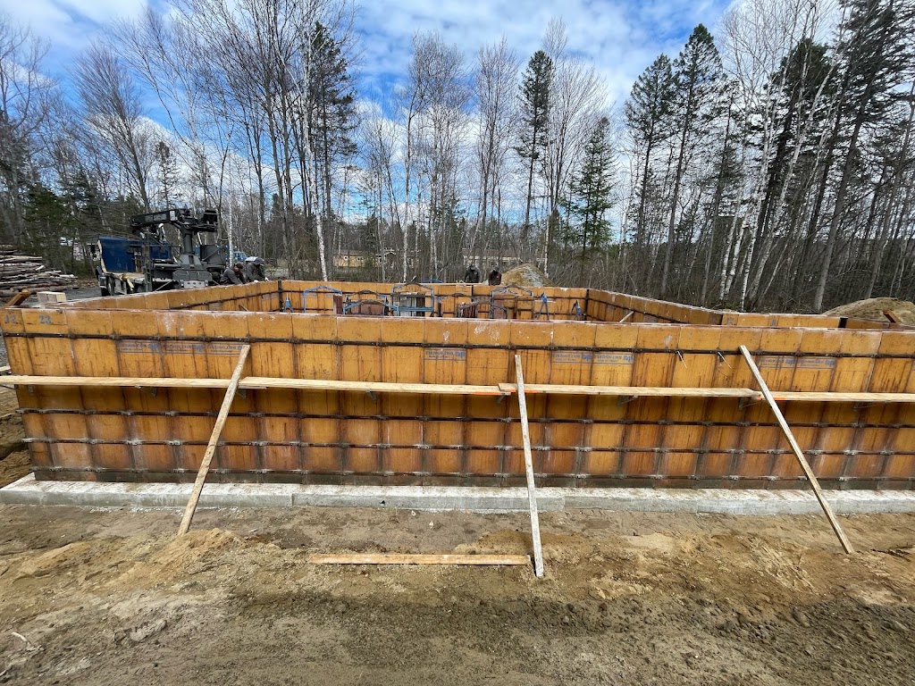 Excavation Jonathan Lefebvre inc. ( EJL ) | 62 Av. Mance, Shawinigan, QC G9N 1S6, Canada | Phone: (819) 386-8495