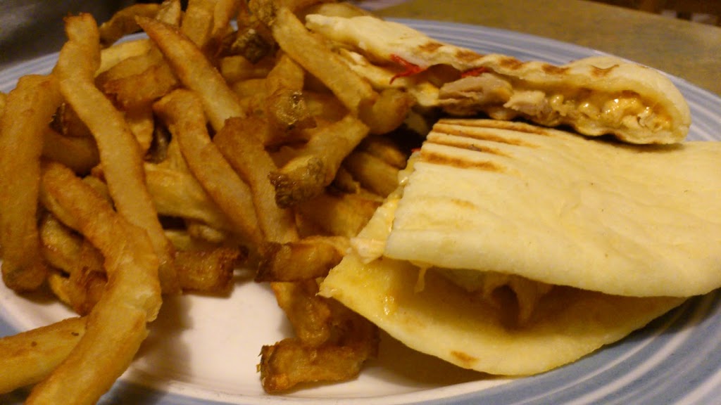 Swiss Chalet Rotisserie & Grill | 4004 17 St NW, Edmonton, AB T6T 0C1, Canada | Phone: (780) 485-6531