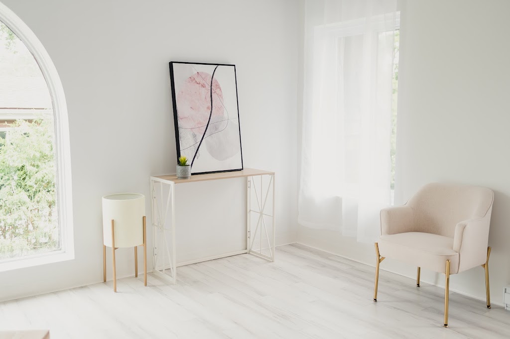 Studio Arc | 482 Bd Beaconsfield #202, Beaconsfield, QC H9W 4C4, Canada | Phone: (514) 609-1804