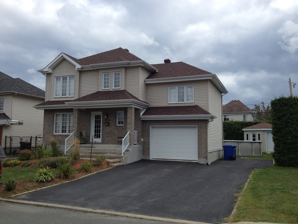 Toitures sur mesures | 817 Rue du Lierre, Saint-Jérôme, QC J5L 0G8, Canada | Phone: (514) 781-3171