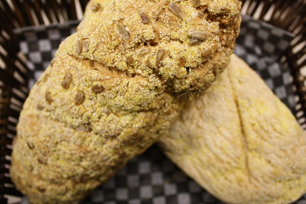 Craigs Bakery & Deli | 725 Shuswap Ave, Chase, BC V0E 1M1, Canada | Phone: (250) 679-8338