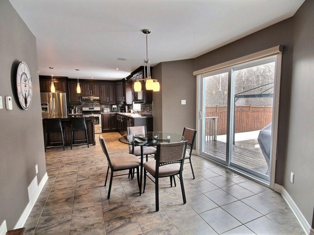Anna Alemi Real Estate Agent & Team In Ottawa. Your Home Sold GU | 1180 Place DOrleans Drive, Unit 3, Ottawa, ON K1C 7K3, Canada | Phone: (613) 255-4442