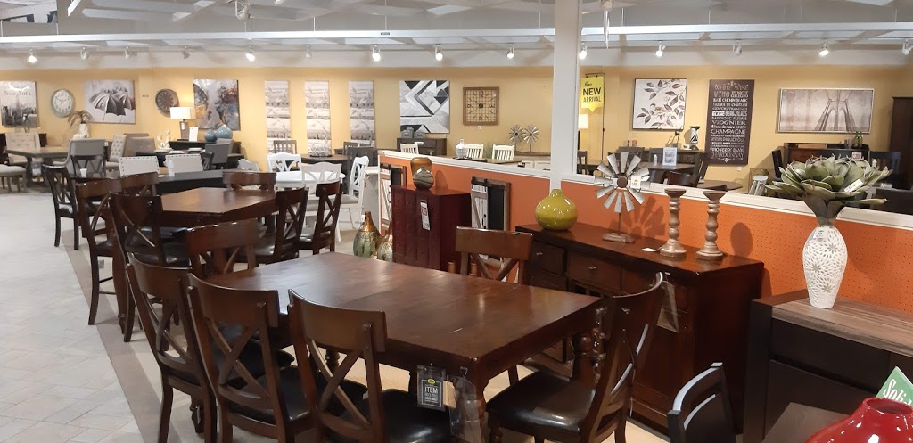 Leons Furniture | 2600 Queensview Dr, Ottawa, ON K2B 8H6, Canada | Phone: (613) 820-6446