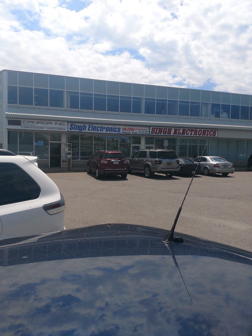 Singh Electronics Hi-fi Ltd | 7003 Steeles Ave W, Etobicoke, ON M9W 0A2, Canada | Phone: (416) 745-1021