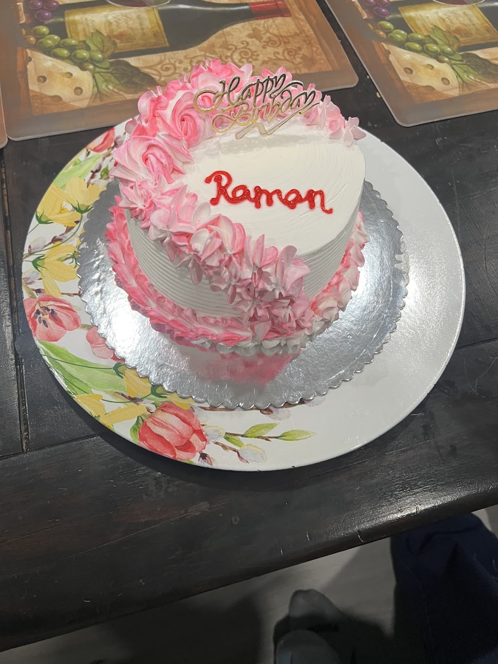 Alagh Cake Creations | 107 Valonia Dr, Brampton, ON L6V 4J9, Canada | Phone: (604) 652-4560