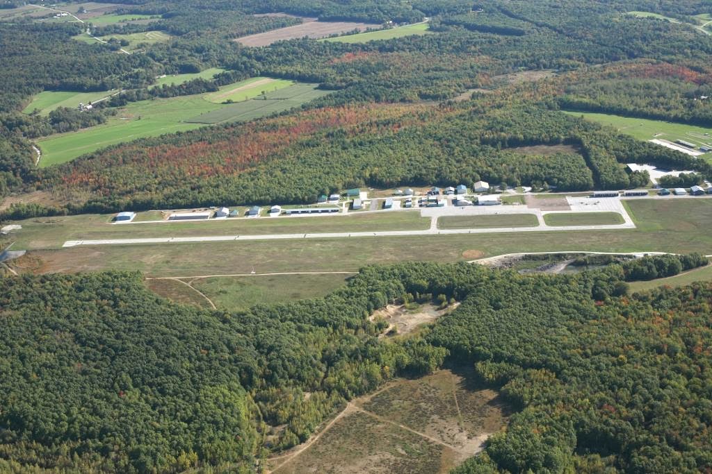 Border Air Ltd | 629 Airport Rd, Swanton, VT 05488, USA | Phone: (802) 868-2822