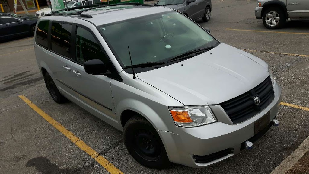 Ontario Greenlight Motors | 1019 Lakeshore Rd E, Mississauga, ON L5E 1E6, Canada | Phone: (905) 278-1300