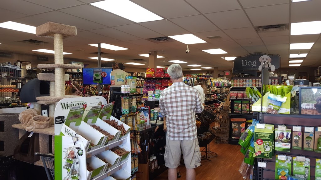 Richview Square | 250 Wincott Dr, Etobicoke, ON M9R 2R5, Canada | Phone: (416) 255-8800