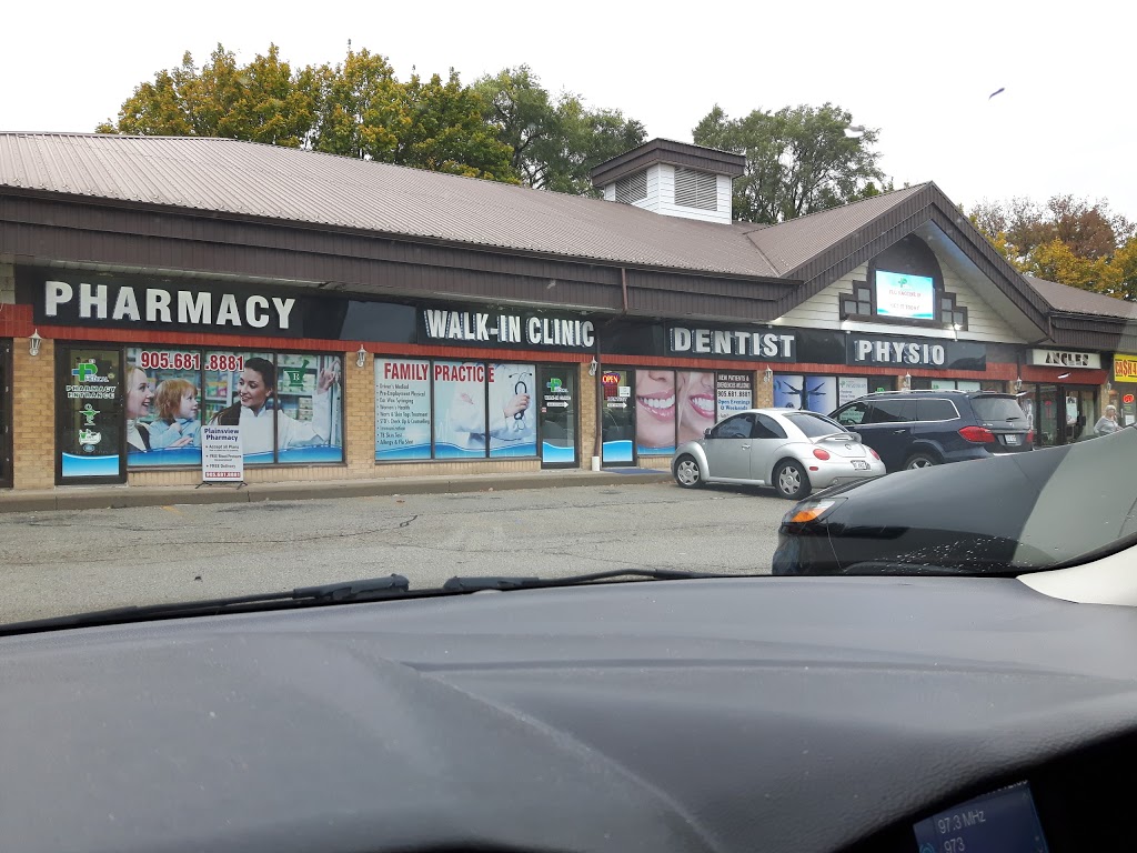 Plainsview Pharmacy | 665 Plains Rd E, Burlington, ON L7T 2E8, Canada | Phone: (905) 681-8881