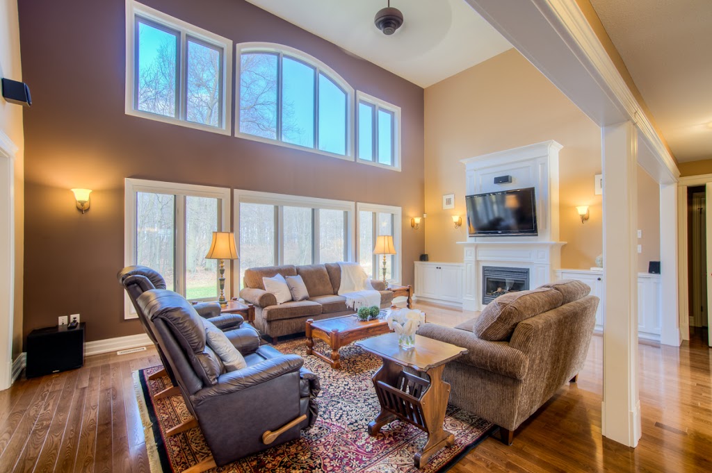 The Barry Team | 8685 Lundys Ln, Niagara Falls, ON L2H 1H4, Canada | Phone: (905) 357-1700