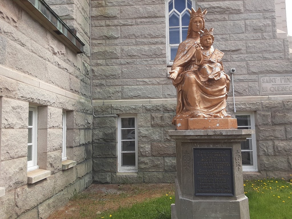 Saint-Fidèle Church | 4e Avenue, 1260 4e Avenue, Québec, QC G1J 5J5, Canada | Phone: (418) 523-8992