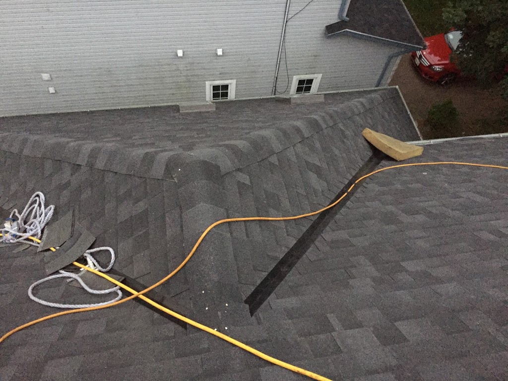 KY ROOFING LTD. | 97 Canongate Trail, Scarborough, ON M1V 2Y7, Canada | Phone: (647) 673-8890