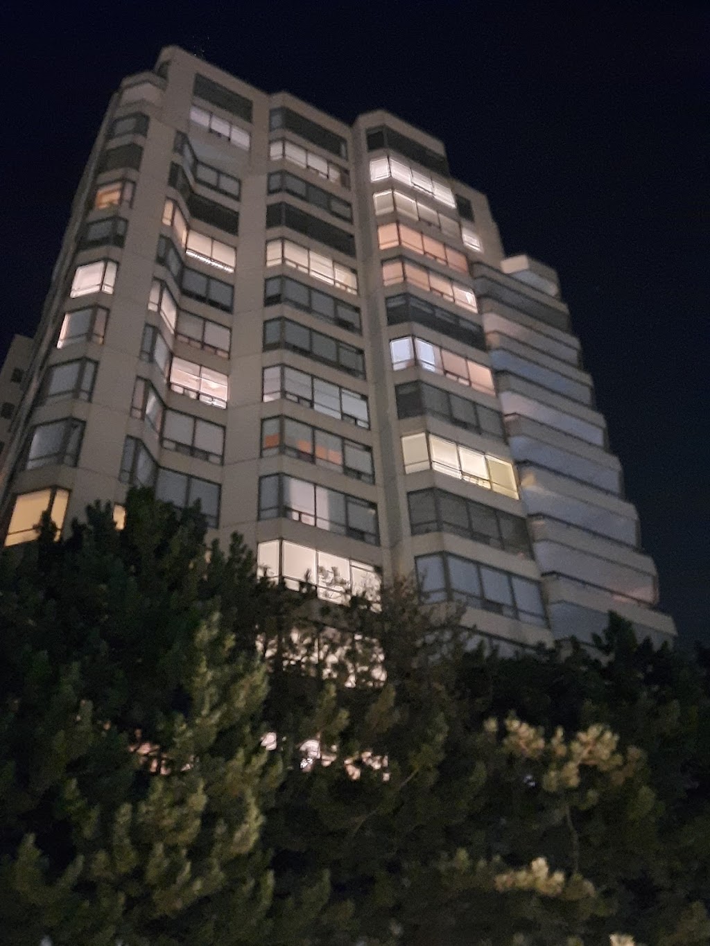 Waterpark Place | 4 Willow St, Waterloo, ON N2J 4S2, Canada | Phone: (519) 888-6054
