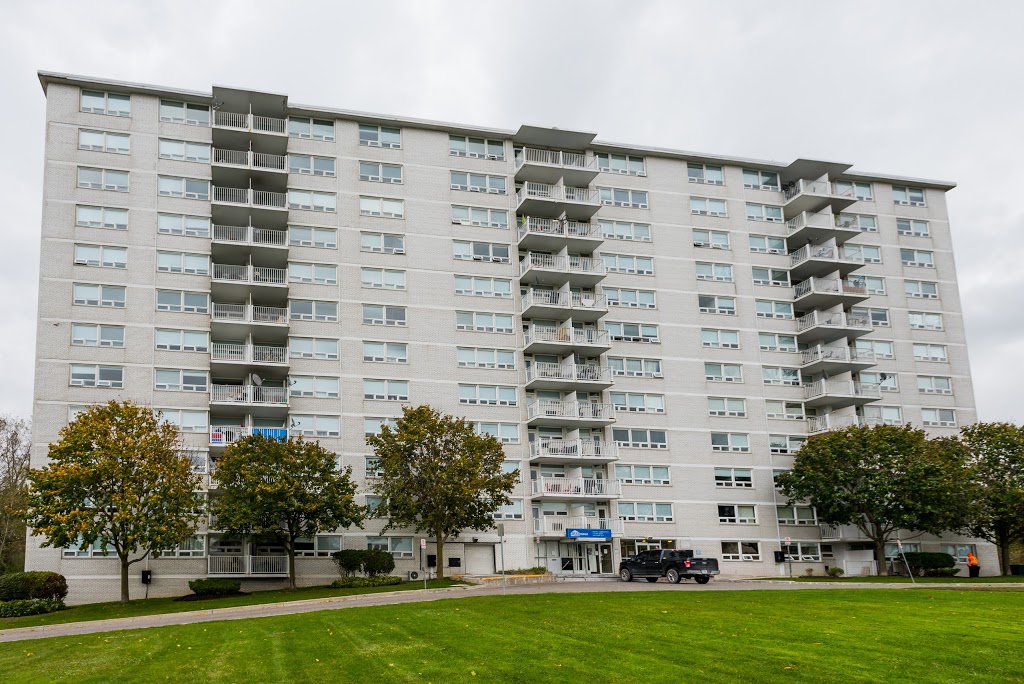 Maple Ridge On The Parc | 114 Arbour Glen Crescent, London, ON N5Y 2A3, Canada | Phone: (519) 438-5530