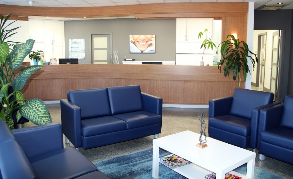 ÈVART Denturologie | 2140 Rue King E #211, Sherbrooke, QC J1G 5G6, Canada | Phone: (819) 569-0664