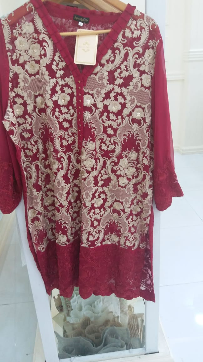 Niras Boutique | 1007 Blackburn Close SW, Edmonton, AB T6W 1C3, Canada | Phone: (780) 434-4713