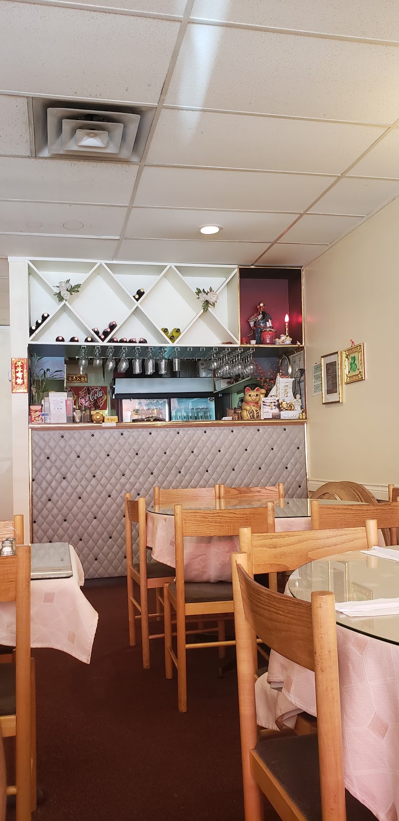 Simons Kitchen | 4418 Dunbar St, Vancouver, BC V6S 2G5, Canada | Phone: (604) 734-1135