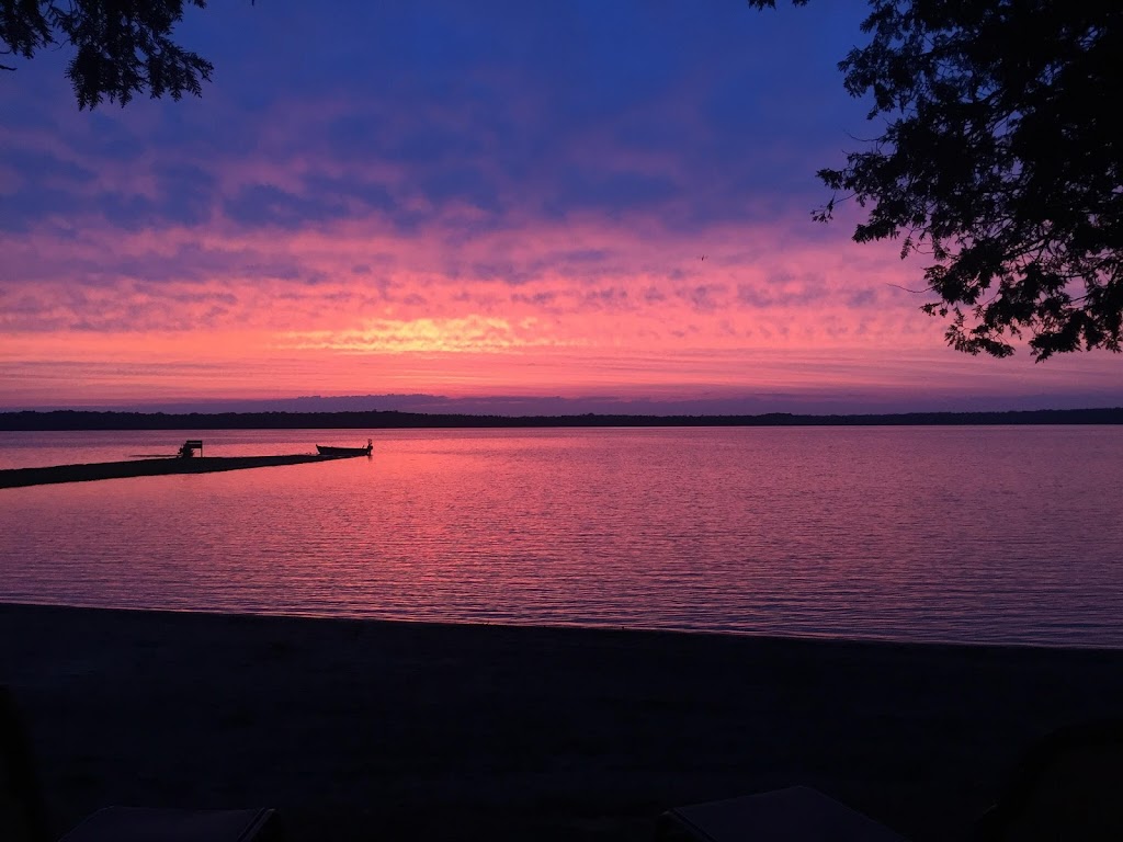 Roth Park Family Campground | 102 Parkside Ave, Wiarton, ON N0H 2T0, Canada | Phone: (519) 534-0145