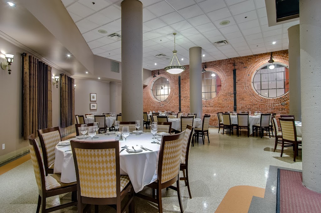 Hôtel Plaza Valleyfield | 40 Av du Centenaire, Salaberry-de-Valleyfield, QC J6S 3L6, Canada | Phone: (450) 373-1990